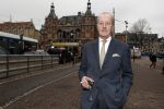 Amsterdam 29 januari 2017 
Surprise party Harry Mens vanwege zijn 70e verjaardag. Het werd gevierd op het leidse plein. Theo Hiddema