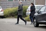 Tiel 25 januari 2017
Virginia Rens verlaat huis samen met haar broer.