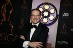 Scheveningen 24 januari 2018
Uitreiking musical awards in circustheater. Albert Verlinde met een vriend