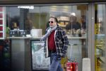 Friesland 29 december 2017
Alexander Pechtold met zijn vriendin Anne Lok bij een vakantiehuis in Friesland.