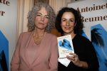 Amsterdam 10 januari 2018
Boekpresentatie Antoinette Beumer. Antoinette reikt het boek uit aan Femke Halsema.