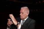 Uden 5 januari 2018
Start Tour de Frans in Theater Markant van Frans Bauer. Zoon Christiaan broer Dorus en zijn moeder zijn aanwezig. Beveiliger Charlie Jansen