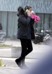 Den Haag 13 januari 2018 
De ouders  (vader en moeder ) van Barbie verlaten het ziekenhuis. Chiel Harten