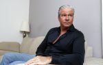 Amsterdam 11 januari 2018 
Dries Roelvink thuis in zijn appartement