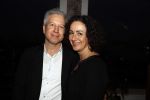 Amsterdam 10 januari 2018
Boekpresentatie Antoinette Beumer. Antoinette reikt het boek uit aan Femke Halsema. Femke Halsema met partner Robert Oey