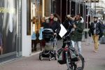 Amsterdam 17 januari 2018
Georginio Wijnaldum met zijn vriendin en zoonJacian Emile Wijnaldum op de pc hooftstraat