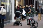 Amsterdam 17 januari 2018
Georginio Wijnaldum met zijn vriendin en zoonJacian Emile Wijnaldum op de pc hooftstraat