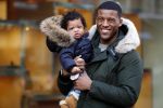 Amsterdam 17 januari 2018
Georginio Wijnaldum met zijn vriendin en zoonJacian Emile Wijnaldum op de pc hooftstraat