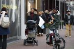 Amsterdam 17 januari 2018
Gini Wijnaldum met zijn vriendin en zoonJacian Emile Wijnaldum op de pc hooftstraat