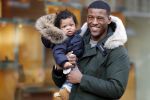 Amsterdam 17 januari 2018
Gini Wijnaldum met zijn vriendin en zoonJacian Emile Wijnaldum op de pc hooftstraat