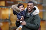 Amsterdam 17 januari 2018
Gini Wijnaldum met zijn vriendin en zoonJacian Emile Wijnaldum op de pc hooftstraat