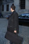 Amsterdam 17 januari 2018 
Koningin Maxima Koning Wiollem Alexander en Prinses Margriet arriveren bij het koninklijk paleis op de dam waar de nieuwjaarsreceptie is. Beveiliging met een scherm