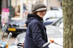 Amsterdam 4 januari 2018
Linda v Dijck doet boodschappen op de cornelis schuytstraat