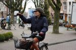 Amsterdam 4 januari 2018
Linda v Dijck doet boodschappen op de cornelis schuytstraat