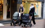 Amsterdam 5 januari 2018
Marlijn Weerdenburg achter de kinderwagen op de pc hooftstraat