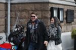 Amsterdam 27 januari 2018 
Martijn Krabbe en zijn vriendin Noi Pakon verlaten het conservatorium Hotel op Martijn zijn vespa scooter