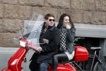 Amsterdam 27 januari 2018 
Martijn Krabbe en zijn vriendin Noi Pakon verlaten het conservatorium Hotel op Martijn zijn vespa scooter