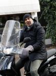 Amsterdam 22 januari 2018 
Ruud Gullit op zijn scooter in Amsterdam zuid