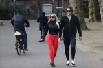 Amsterdam 6 januari 2018
Sonja bakker met haar nieuwe vriend Barry van Suijdam in het vondelpark.
