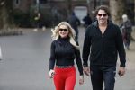 Amsterdam 6 januari 2018
Sonja bakker met haar nieuwe vriend Barry van Suijdam in het vondelpark.