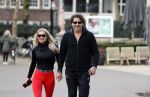 Amsterdam 6 januari 2018
Sonja bakker met haar nieuwe vriend Barry van Suijdam in het vondelpark.
