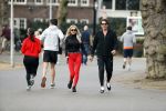 Amsterdam 6 januari 2018
Sonja bakker met haar nieuwe vriend Barry van Suijdam in het vondelpark.