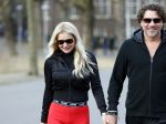Amsterdam 6 januari 2018
Sonja bakker met haar nieuwe vriend Barry van Suijdam in het vondelpark.