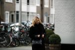 Amsterdam 4 januari 2018 
Tatjana op de beethovenstraat in Amsterdam zuid.