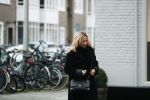 Amsterdam 4 januari 2018 
Tatjana op de beethovenstraat in Amsterdam zuid.