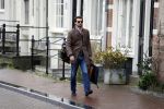 Amsterdam 4 januari 2018 
Thierry Baudet verlaat zijn huis waar door politie camera's opgehangen zijn.