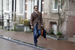 Amsterdam 4 januari 2018 
Thierry Baudet verlaat zijn huis waar door politie camera's opgehangen zijn.