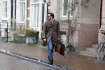 Amsterdam 4 januari 2018 
Thierry Baudet verlaat zijn huis waar door politie camera's opgehangen zijn.