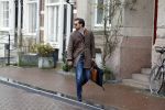 Amsterdam 4 januari 2018 
Thierry Baudet verlaat zijn huis waar door politie camera's opgehangen zijn.