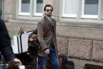 Amsterdam 4 januari 2018 
Thierry Baudet verlaat zijn huis waar door politie camera's opgehangen zijn.