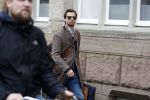 Amsterdam 4 januari 2018 
Thierry Baudet verlaat zijn huis waar door politie camera's opgehangen zijn.