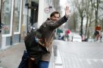 Amsterdam 4 januari 2018 
Thierry Baudet verlaat zijn huis waar door politie camera's opgehangen zijn.