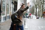 Amsterdam 4 januari 2018 
Thierry Baudet verlaat zijn huis waar door politie camera's opgehangen zijn.