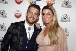 Rotterdam 18 januari 2018
inloop van de heren van Amstel Live in Ahoy. Tim Akkerman met zijn vrouw
