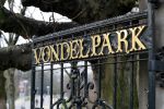 Amsterdam 6 januari 2018
Ingang Vondelpark in Amsterdam