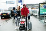 Schiphol 11 januari 2019
Andre Hazes jr en vriendin Monique Westenberg arriveren samen met familie en neef Djarno Hofland op schiphol na trip naar Ortlando.