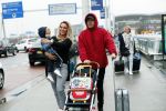 Schiphol 11 januari 2019
Andre Hazes jr en vriendin Monique Westenberg arriveren samen met familie en neef Djarno Hofland op schiphol na trip naar Ortlando.