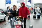 Schiphol 11 januari 2019
Andre Hazes jr en vriendin Monique Westenberg arriveren samen met familie en neef Djarno Hofland op schiphol na trip naar Ortlando.
