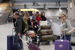 Schiphol 11 januari 2019
Andre Hazes jr en vriendin Monique Westenberg arriveren samen met familie en neef Djarno Hofland op schiphol na trip naar Ortlando.