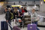 Schiphol 11 januari 2019
Andre Hazes jr en vriendin Monique Westenberg arriveren samen met familie en neef Djarno Hofland op schiphol na trip naar Ortlando.