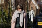Rotterdam 19 januari 2019
Angela de Jong bij tuincentrum.