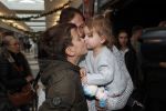 Beverwijk 22 december 2018
Rafael v d Vaart Damian Jesslynn en zijn vriendin Estavana Polman in het winkelcentrum waar Rafael zijn moeder Lolita een winkel heeft . Ze hebben geld opgehaald met veiling voor het ZZF.