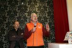 Rotterdam 18 december 2018
Danny Blind pakt voedselpakketten in voor de voedselbank op het hoofdkantoor bij Unilever.