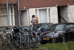 Amsterdam 5 januari 2019
Dionne Stax rijdt op de apollolaan 2x door rood op de fiets en ze heeft haar mobiel in haar handen. Dionne gaat langs bij haar vriend  Sytse Oudkerk