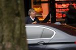 Amsterdam 7 januari 2019
Zakenman Dirk Jan Parelberg met zijn vrouw op de cornelis schuytstraat.