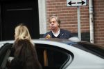 Amsterdam 7 januari 2019
Zakenman Dirk Jan Parelberg met zijn vrouw op de cornelis schuytstraat.